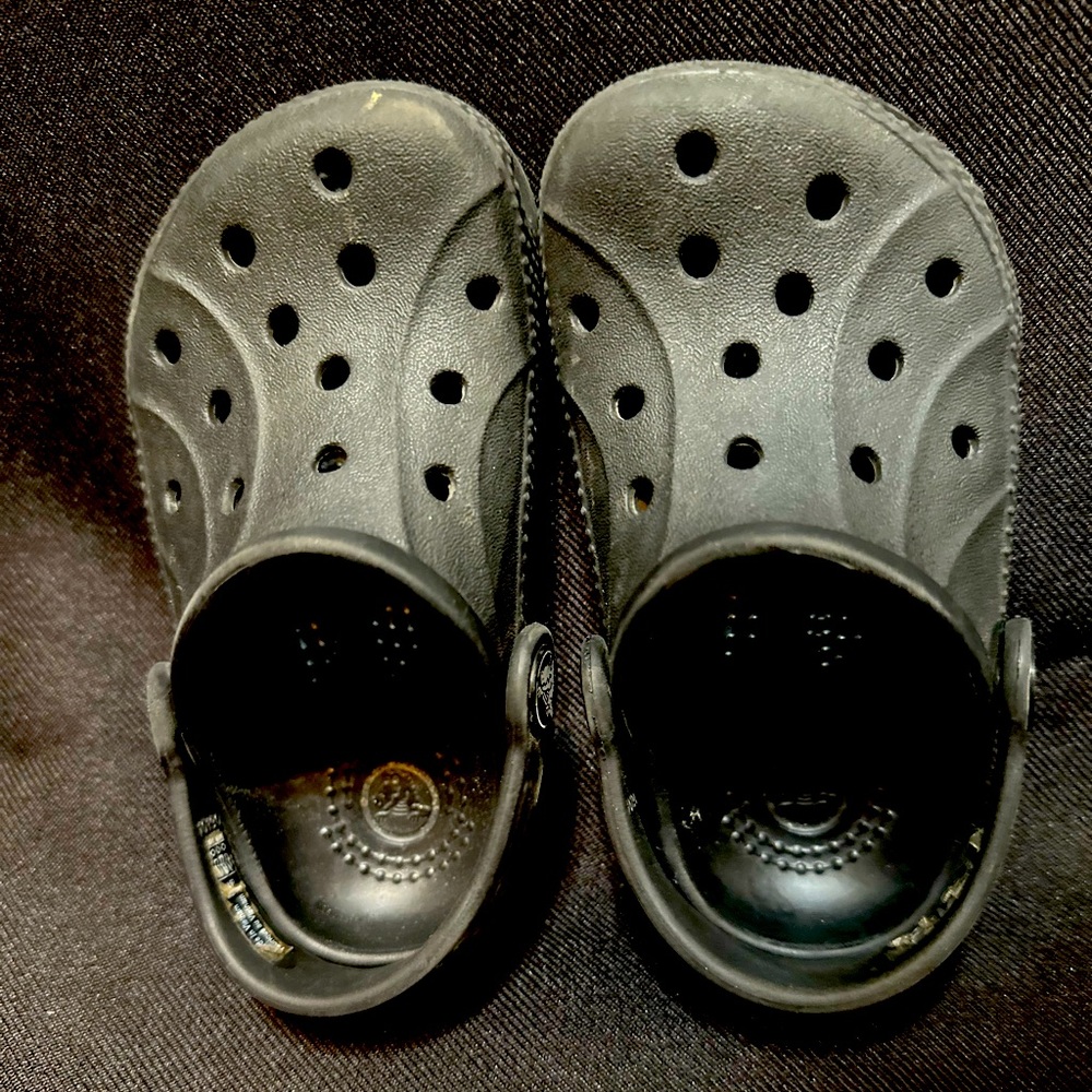 Kids Crocks size 6/7